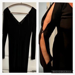 Stunning v neck black gown size 6